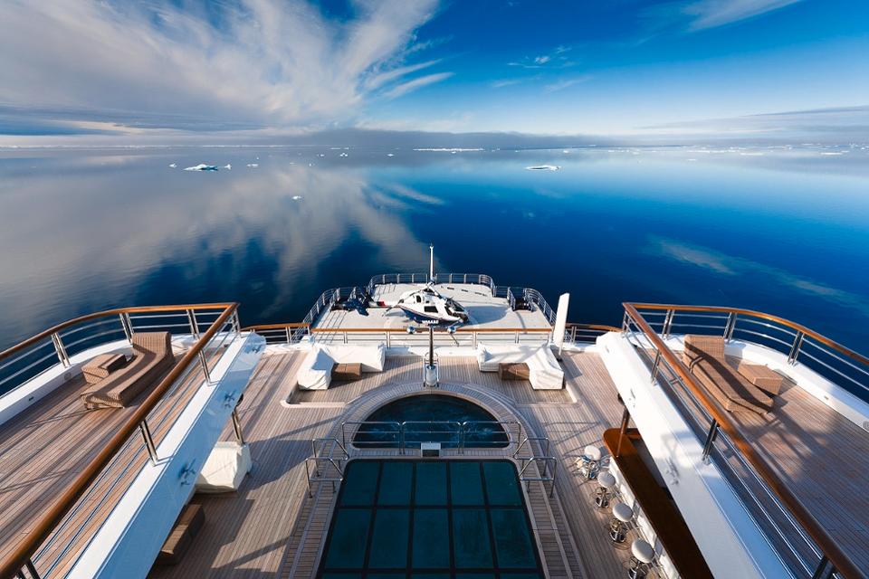 yacht-octopus-lurssen-charterworld-luxury-superyacht-charters